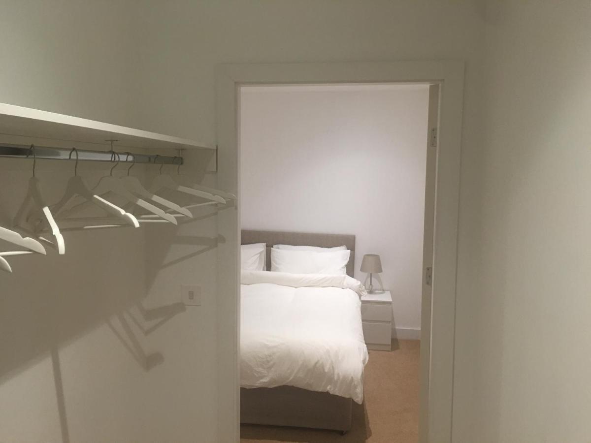 Luxurious Serviced Apartment In Croydon Luaran gambar